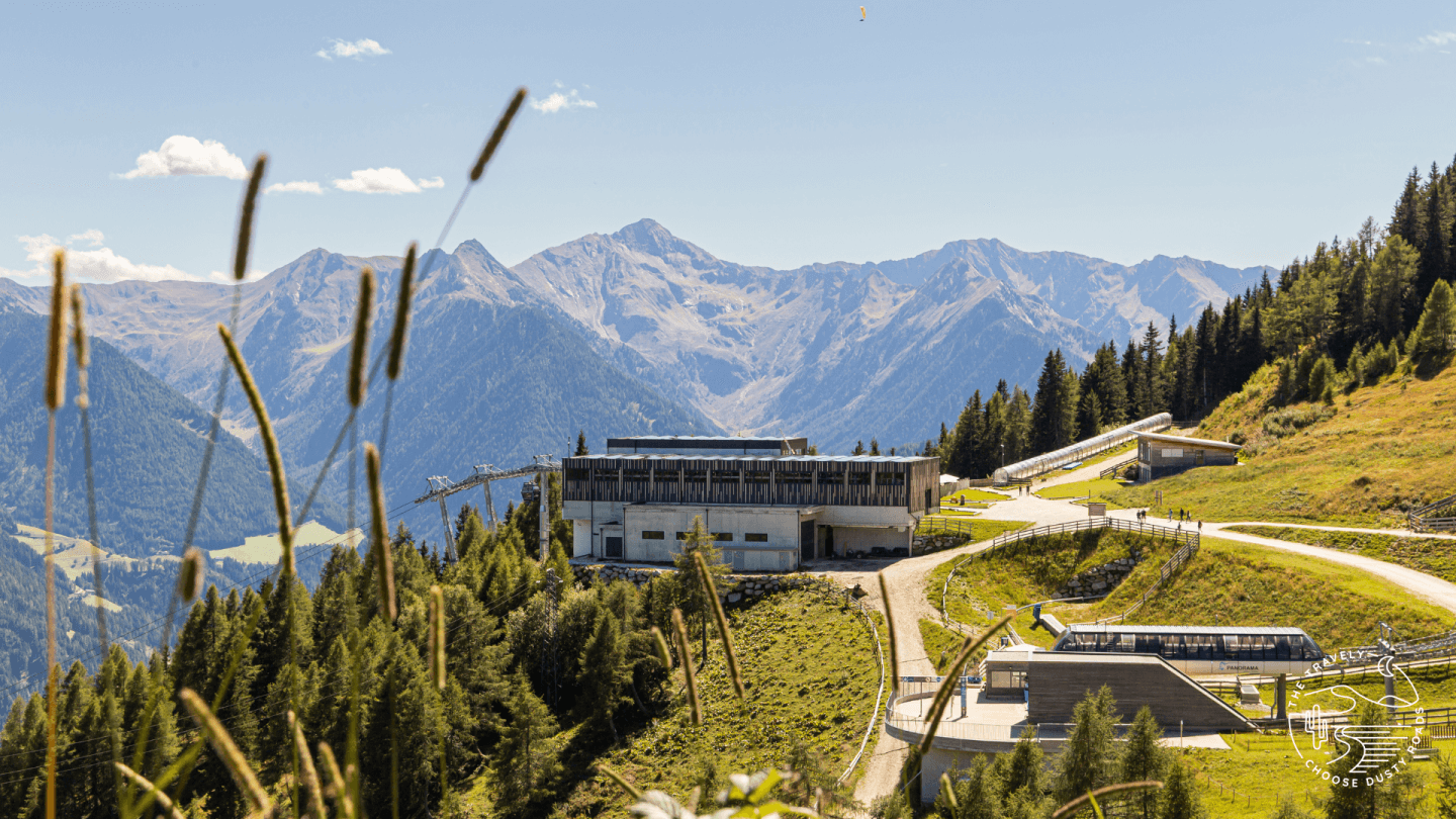 Ein perfekter Sommertag am Rosskopf bei Sterzing: Wandern, Panorama & Rodel-Action!